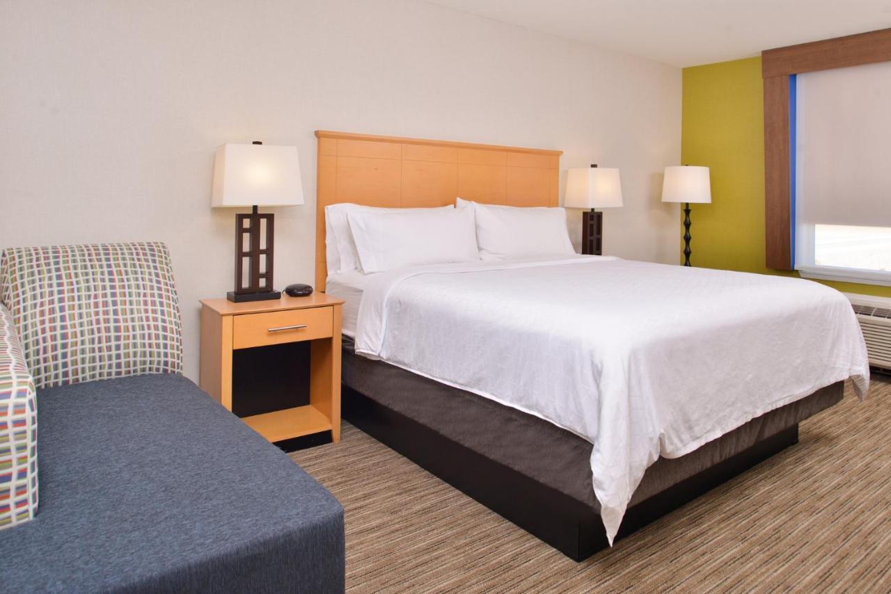 Holiday Inn Express Stockton Southeast By Ihg Ngoại thất bức ảnh