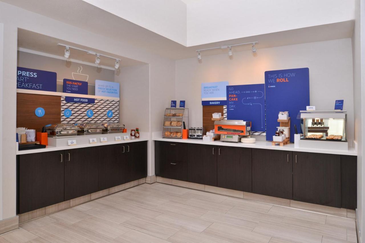 Holiday Inn Express Stockton Southeast By Ihg Ngoại thất bức ảnh